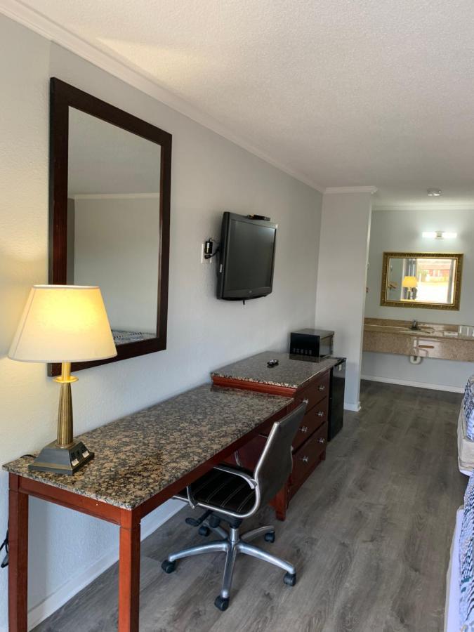 Motel 6 Newport News, Va - Fort Eustis Esterno foto